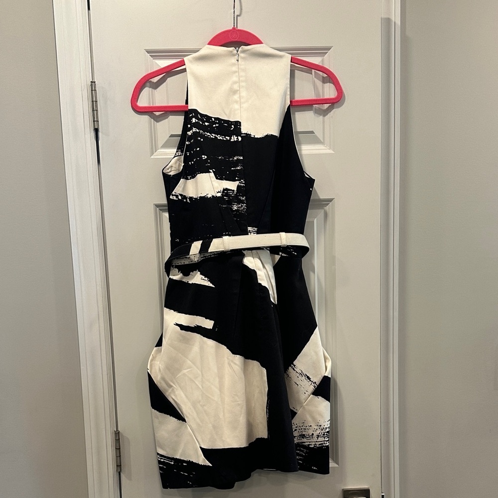 KaufmanFranco Black and White Sleeveless Dress in perfect condition - Picture 8 of 10
